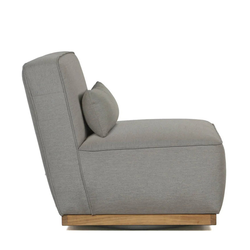 Carbonia Swivel Lounge Chair