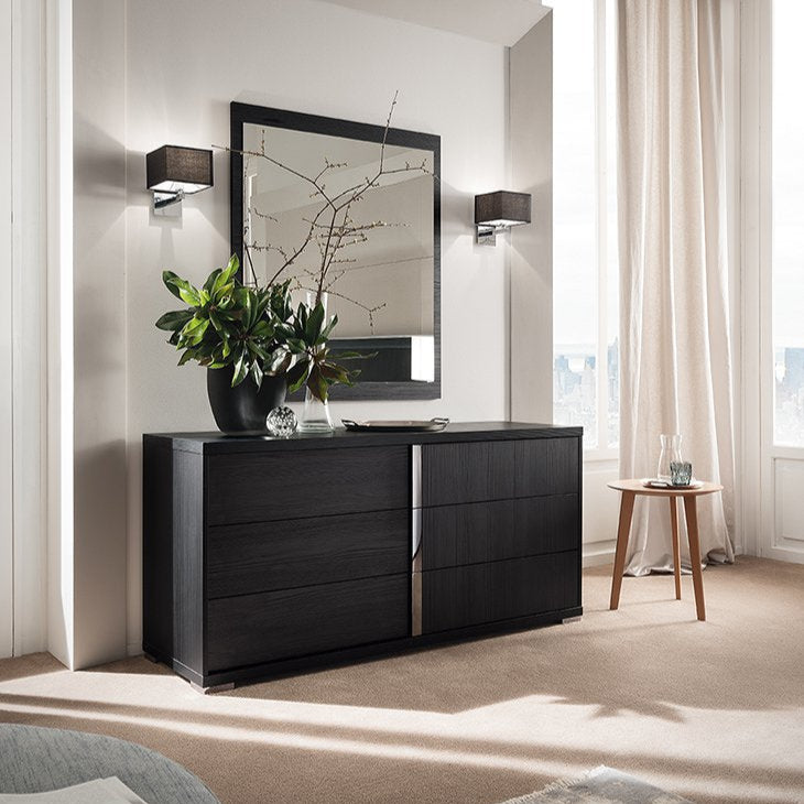 Etna Italian Dresser