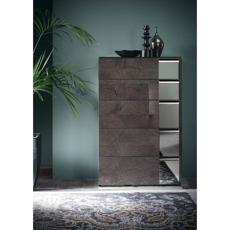 Heritage Italian Chest