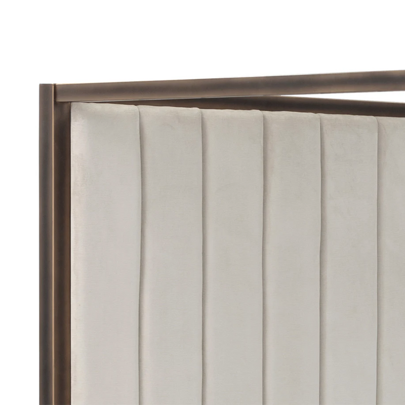 Casette Canopy Bed