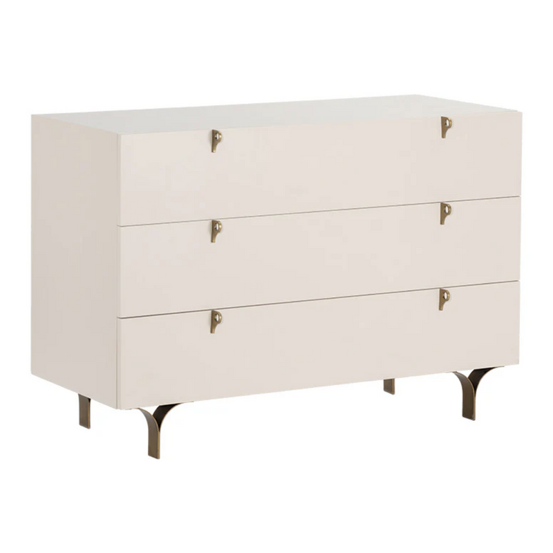 Celine Dresser