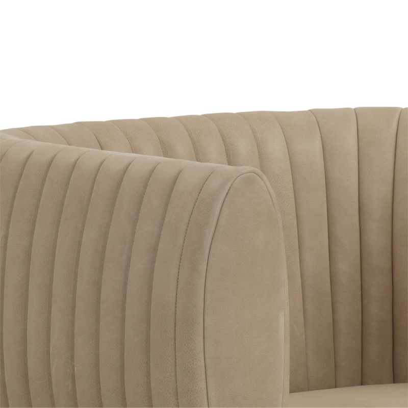 Tryor Lounge Chair