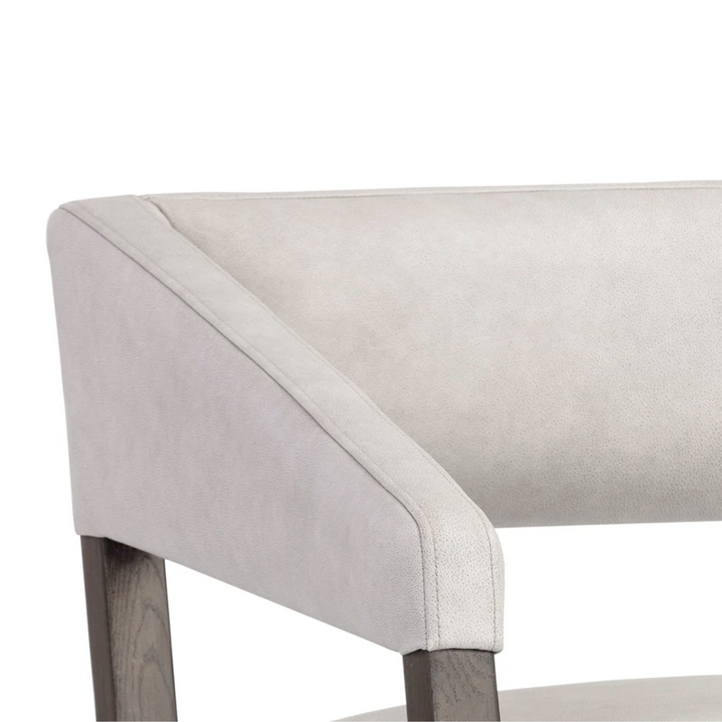 Carlyle Lounge Chair