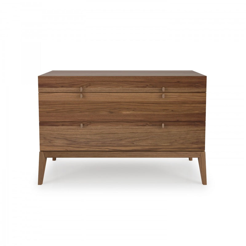 Moment Dresser