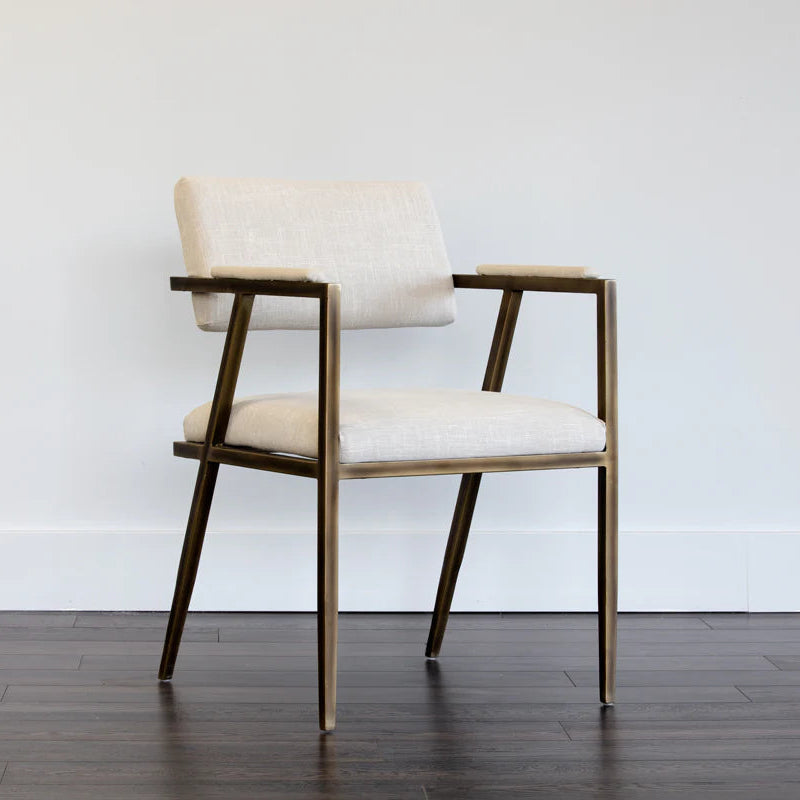 Ventouz Dining Armchair