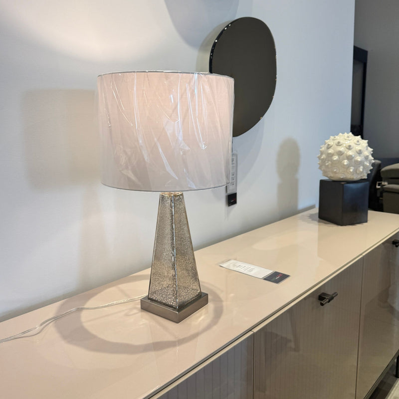 Trighton Lamp (Set of 2)
