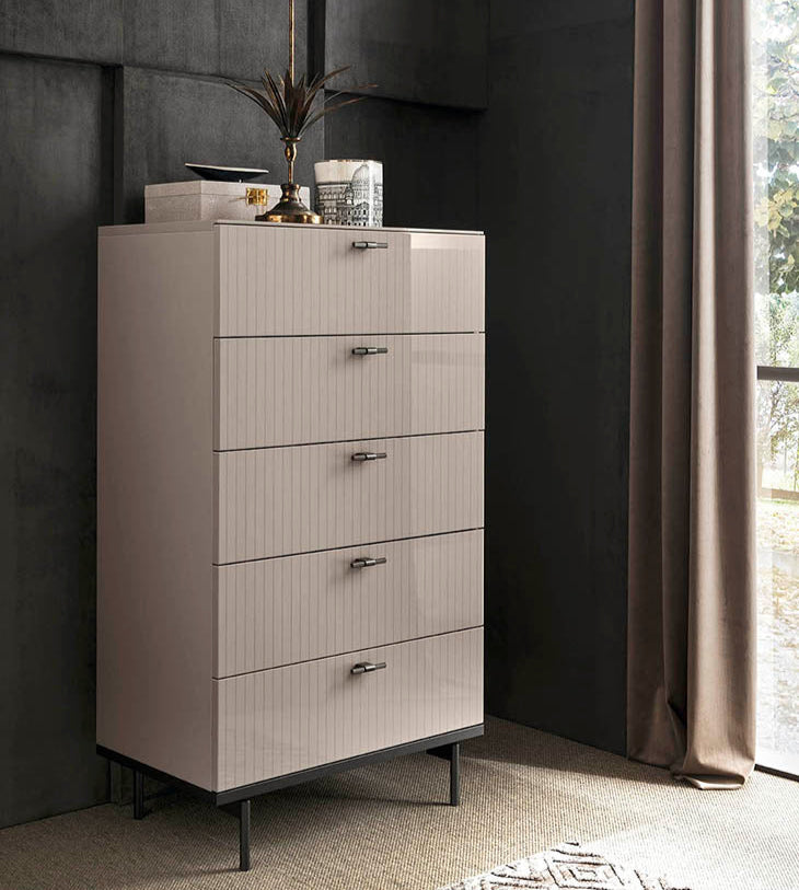 Claire Italian Chest