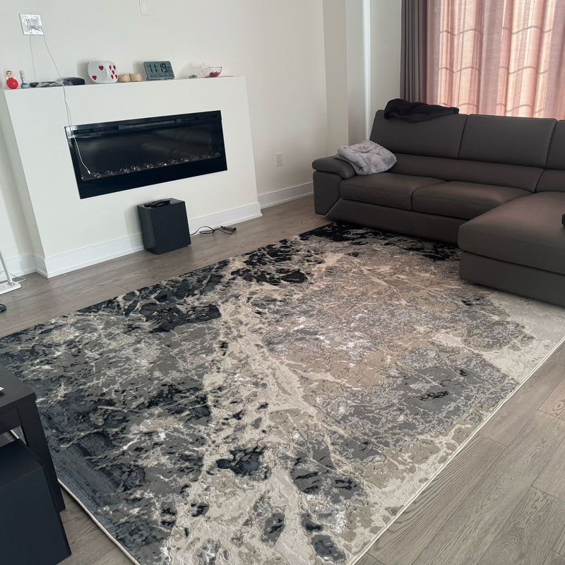 Frenzy Rug 1