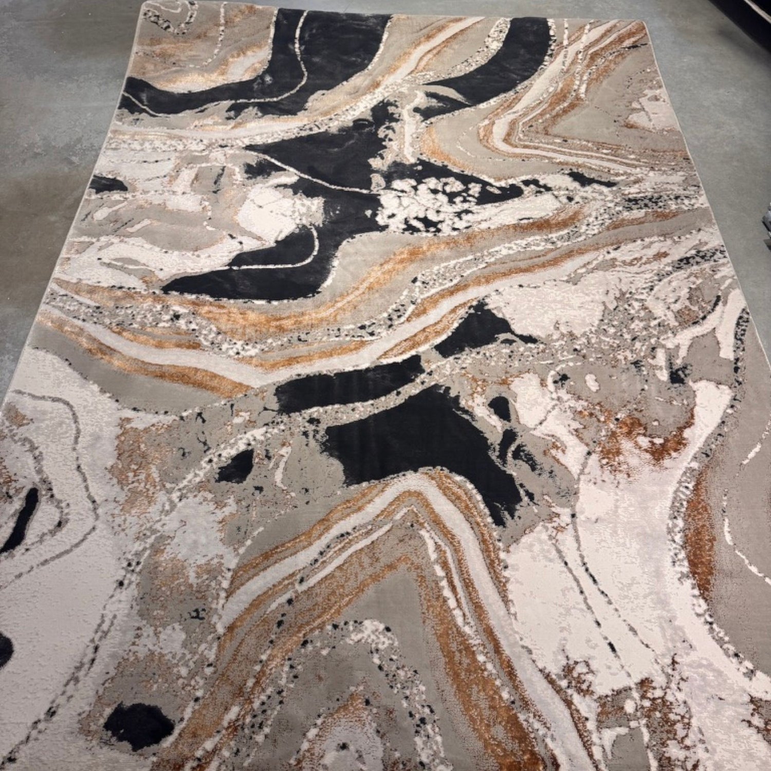 Frenzy Rug 42