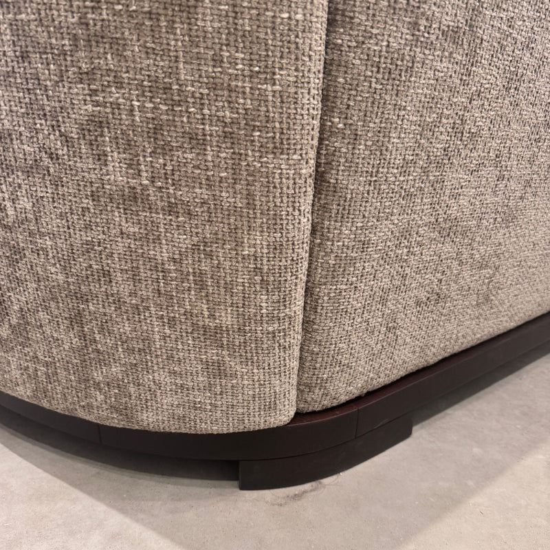 Horizon Italian Loveseat