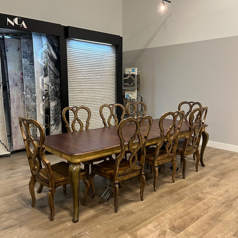 Vineyard Dining Table & Chairs