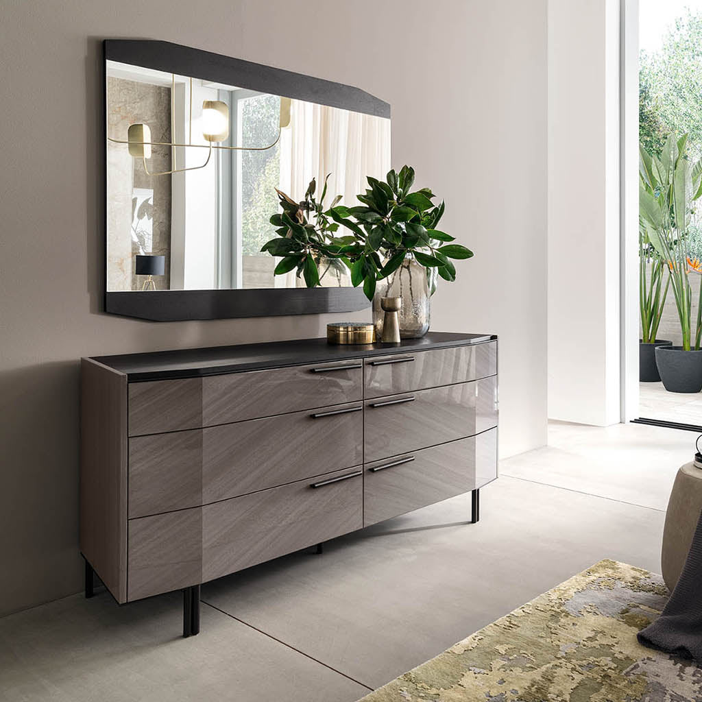 Olimpia Italian Dresser