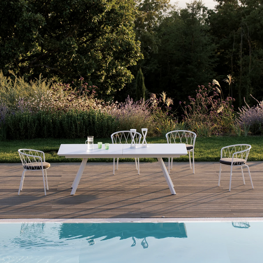 Dasy Italian Outdoor Dining Table - White