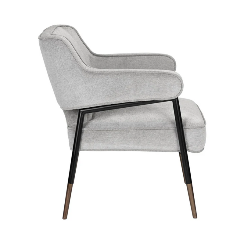 Derome Lounge Chair