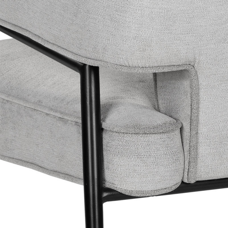 Derome Lounge Chair