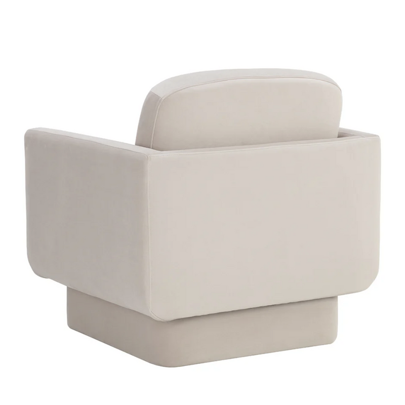 Everton Lounge Chair