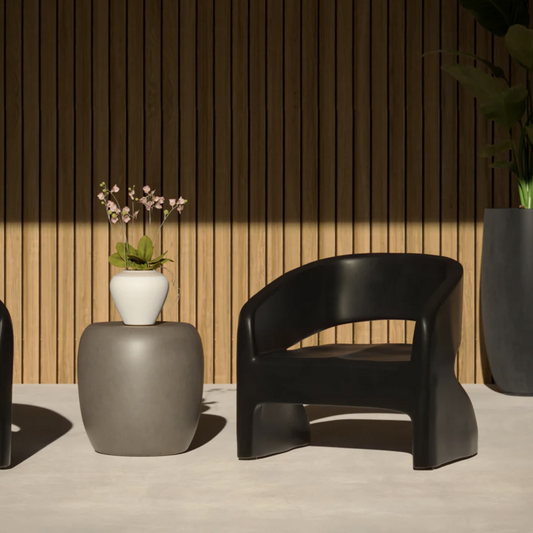 Cura Lounge Chair