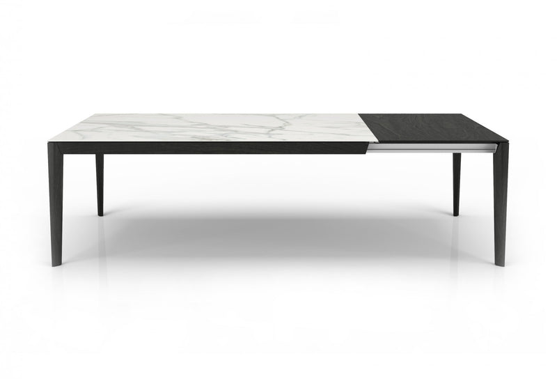 Hemrik Dining Table