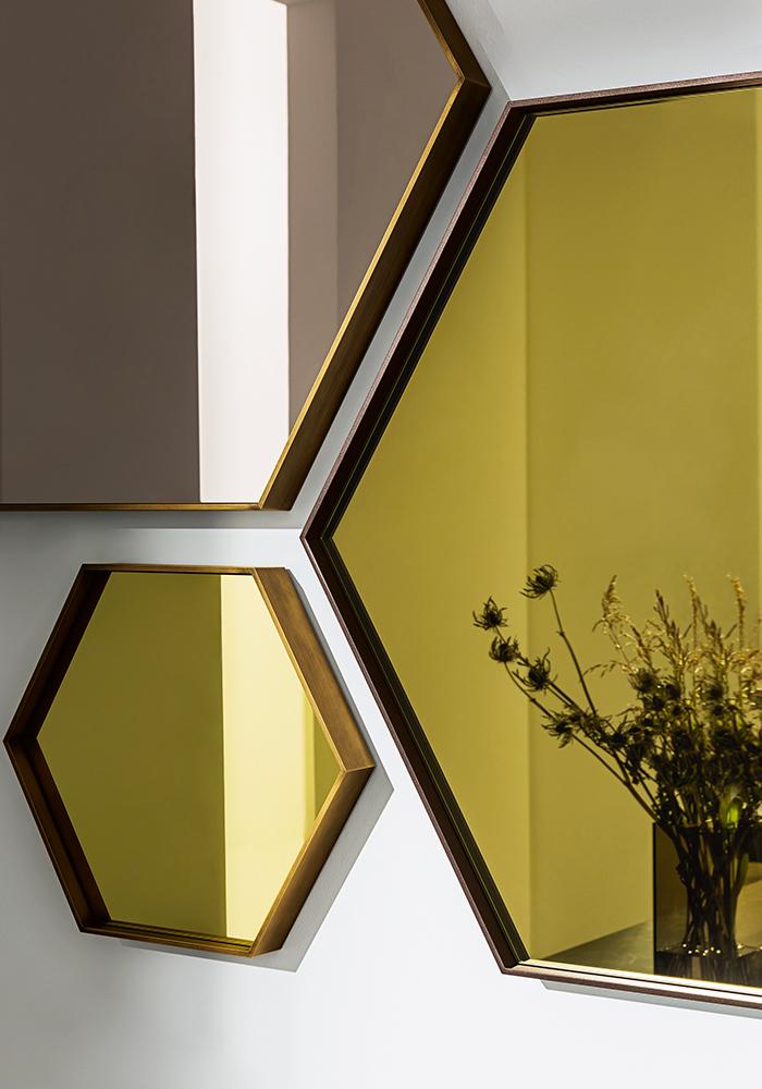 Visual Hexagonal Italian Mirror