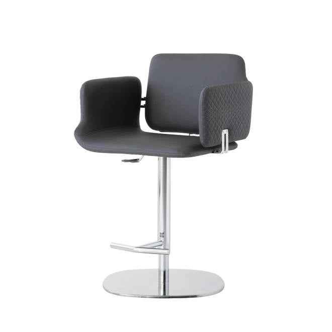 Arka Italian Stool