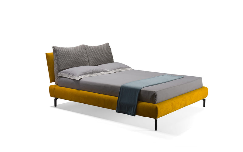 Tecum Italian Bed