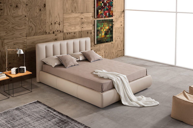 Roy Italian Bed