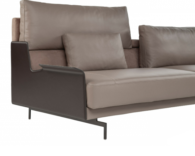 Quint'essenza Italian Sofa