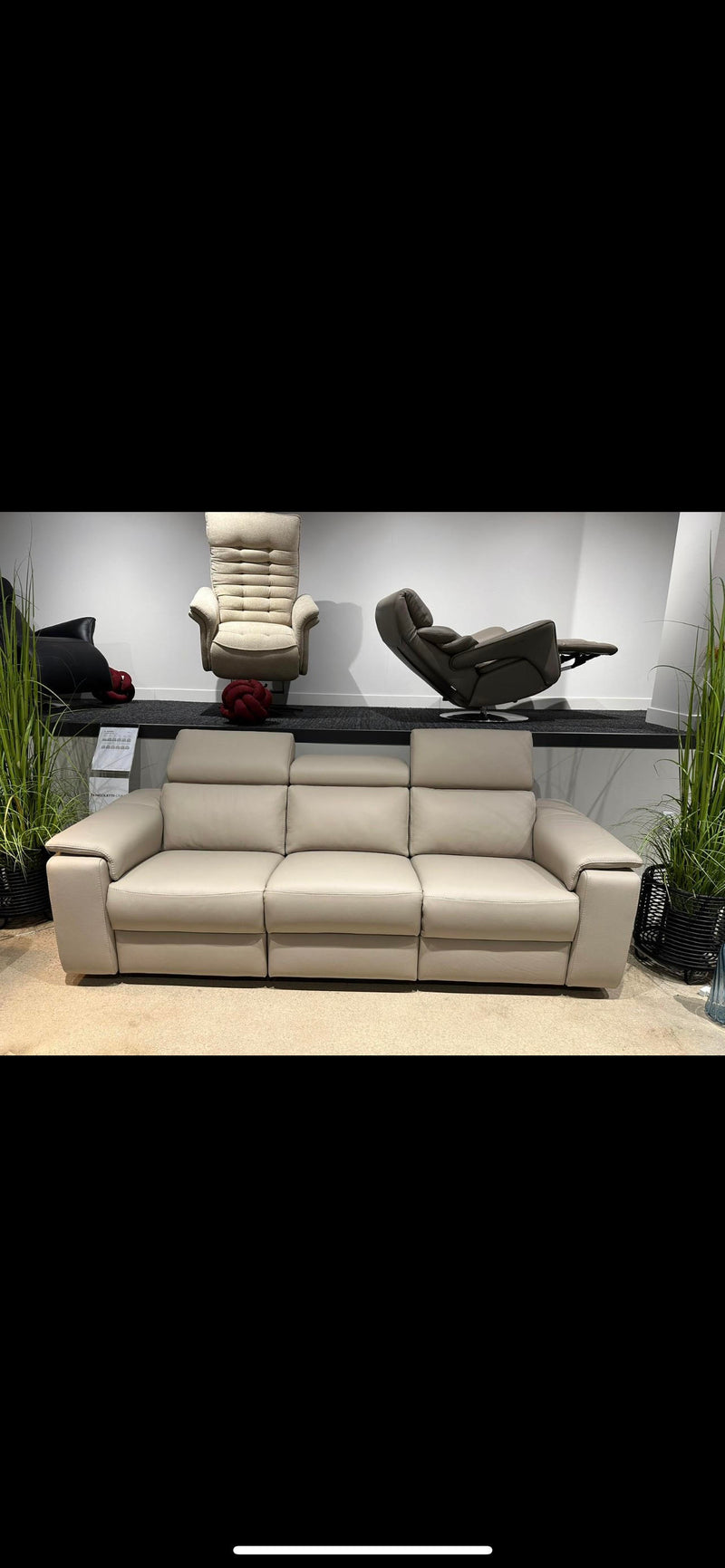 Seascape Italian Reclining Loveseat